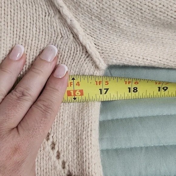 Sam Edelman Womens Sweater Long Sleeve Cream Wool Blend Side Slits. SZ Medium - Picture 12 of 13